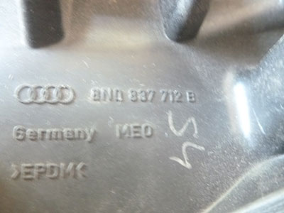 2000 Audi TT Mk1 / 8N - Door Rubber Trim Seal End Piece, Right 8N0837712B3